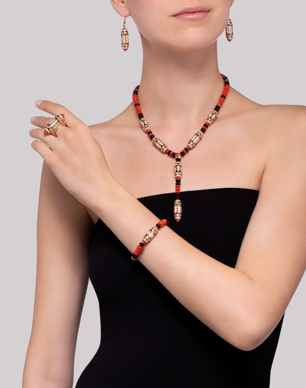 High Jewellery necklace Rose gold, coral, onyx, black lacquer, diamonds