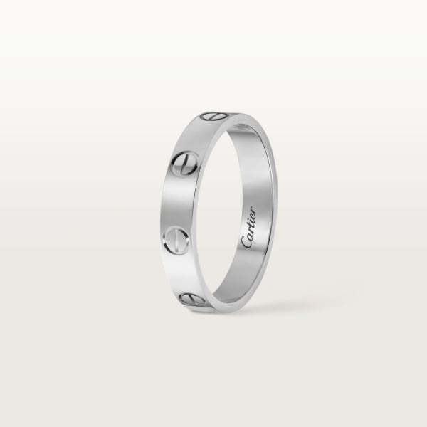 Love wedding band Platinum