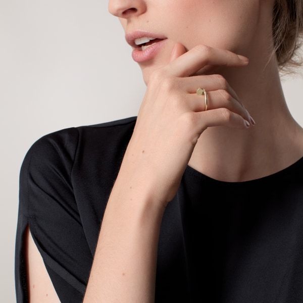 Juste un Clou ring, small model Yellow gold