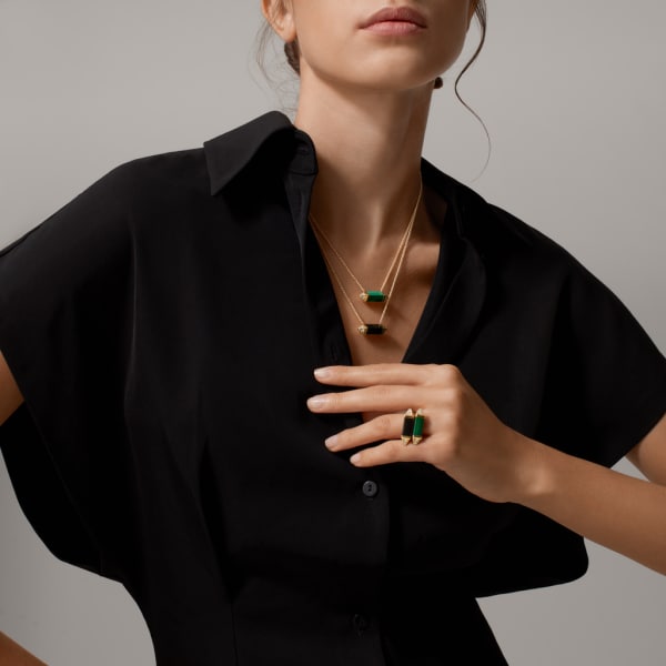 Les Berlingots de Cartier ring Yellow gold, onyx, diamond