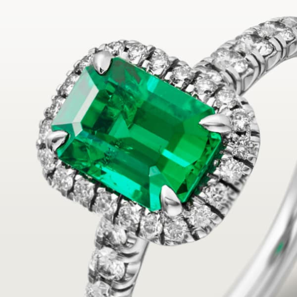 Cartier Destinée Solitaire with coloured stone Platinum, emerald, diamonds