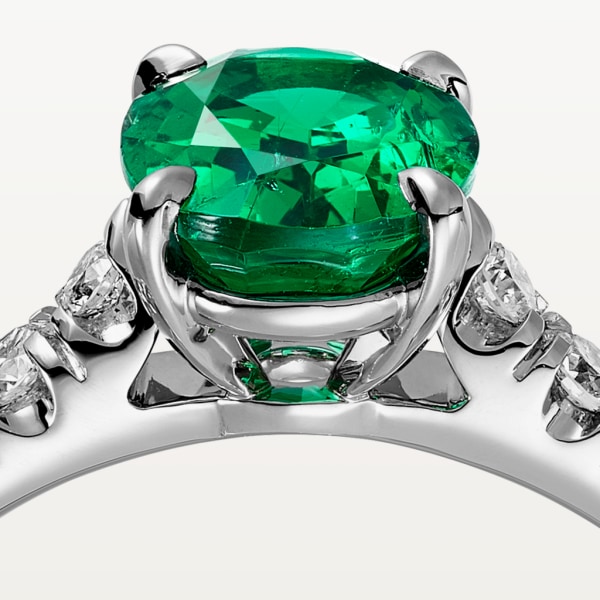 Solitaire 1895 Platinum, emerald, diamonds