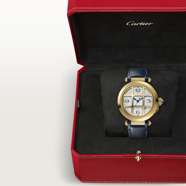 Pasha de Cartier watch 41 mm, automatic movement, yellow gold, interchangeable leather straps